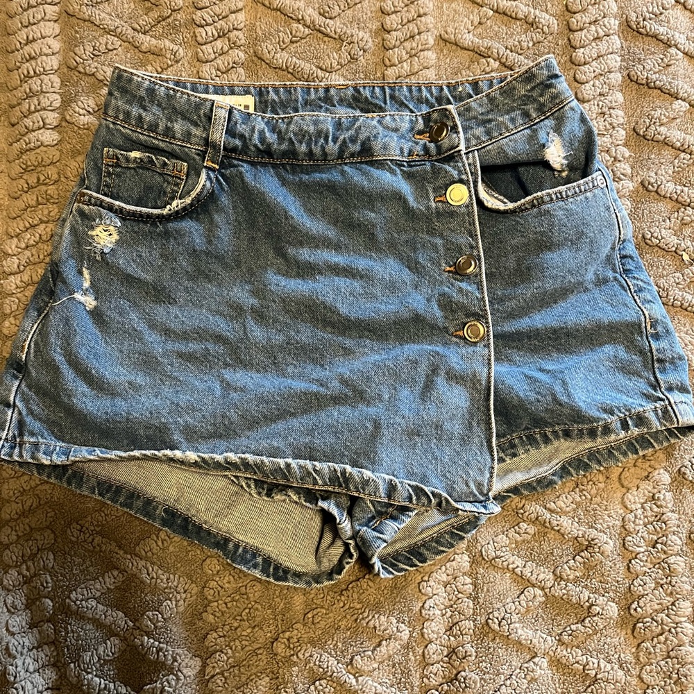 Zara Distressed Denim Skort with Button Details